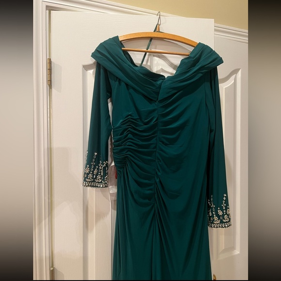 🌺Mac Duggal Gown - Picture 11 of 14